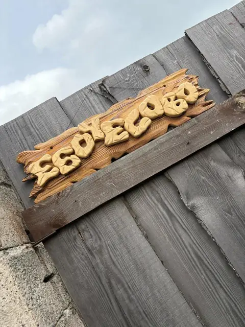 Табличка усадьбы